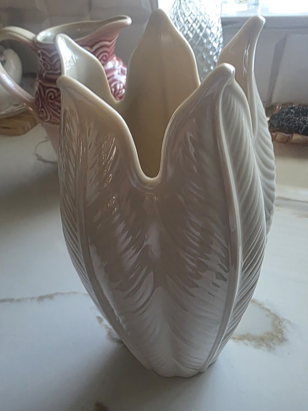 VINTAGE LARGE LENOX TULIP PATTERN VASE, 10.25" TALL